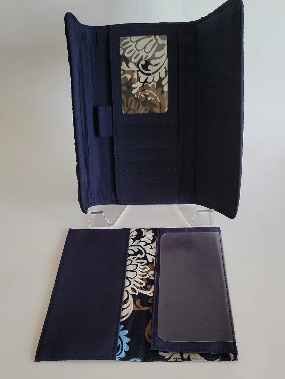 VERA BRADLEY DARK NAVY BLUE TRIFOlD CHECKBOOK WALLET - Picture 6 of 10